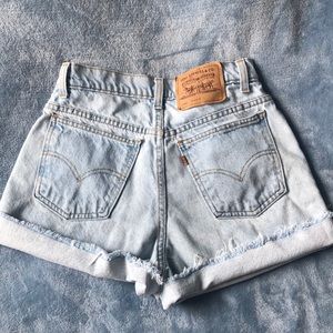 Levi cut offs